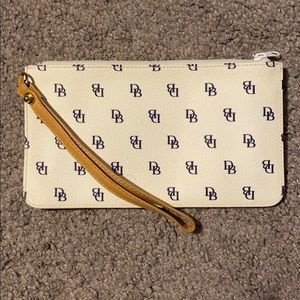 Dooney & Bourke Wristlet